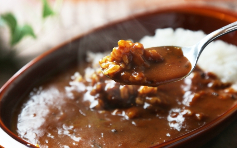 舞妓はんのまかないカレー（旨辛口）2